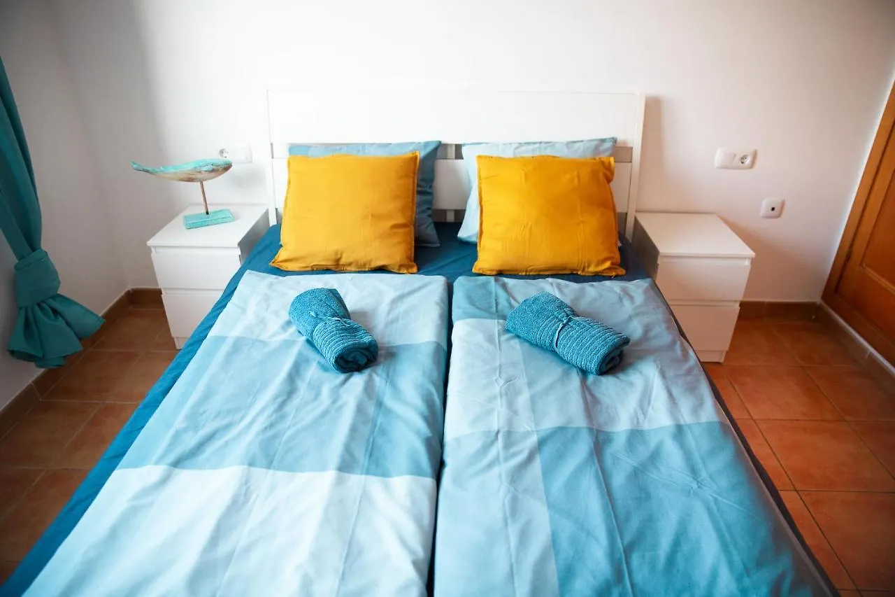Surf Dream Surfhouse Hostel Corralejo