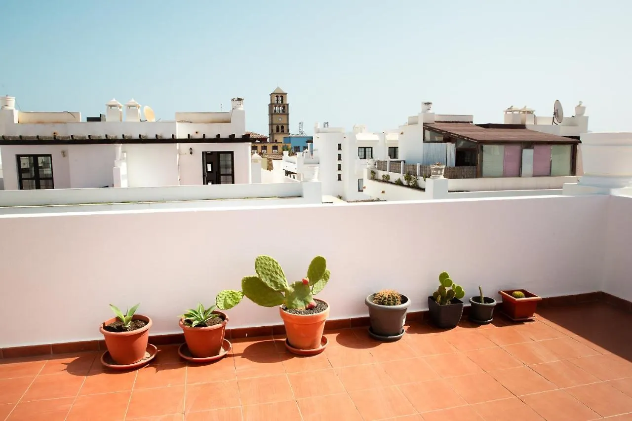 Surf Dream Surfhouse Hostel Corralejo