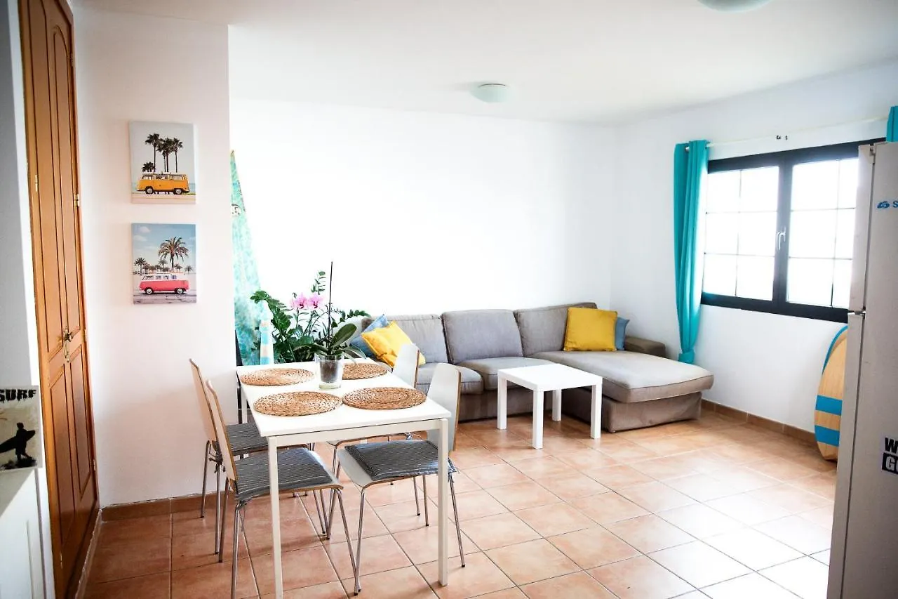 Surf Dream Surfhouse Hostel Corralejo
