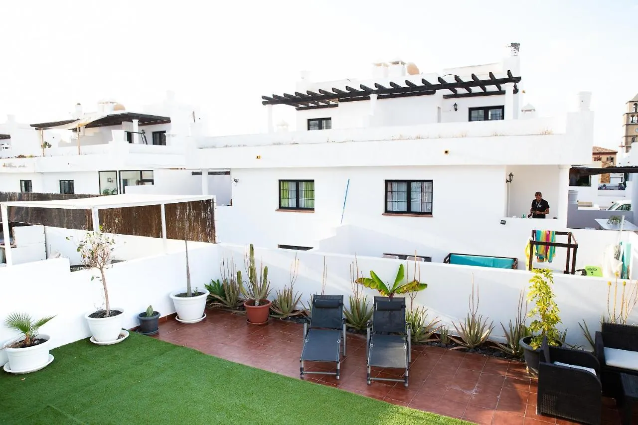 הוסטל קורלחו Surf Dream Surfhouse 0*,  ספרד